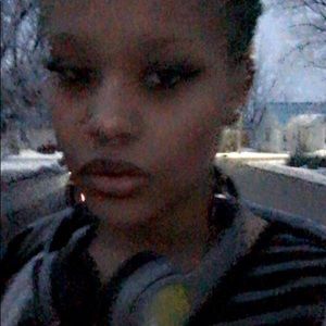 Meet your Posher, Hailey